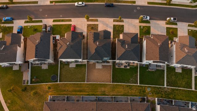 7230 N GREEN PASTURE LN, Eagle Mountain, UT 84005