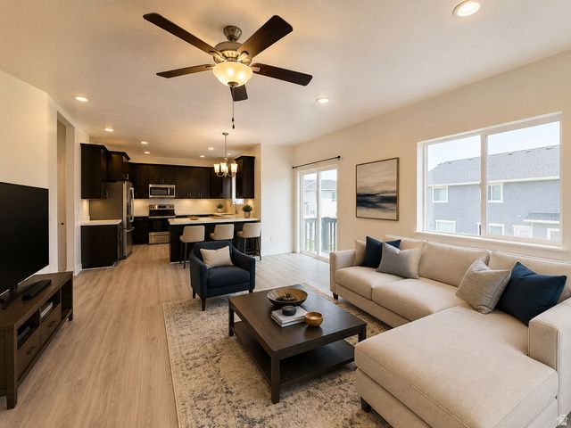 7230 N GREEN PASTURE LN, Eagle Mountain, UT 84005