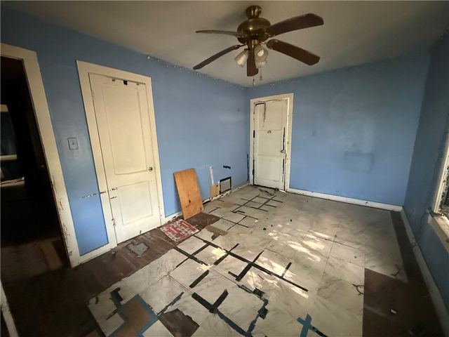 5124 Thomas Dr, Corpus Christi, TX 78407