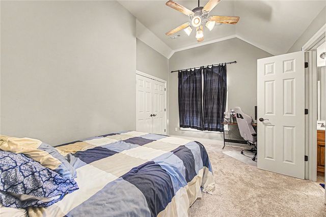 408 Willington Lane, Bentonville, AR 72712