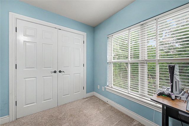 408 Willington Lane, Bentonville, AR 72712