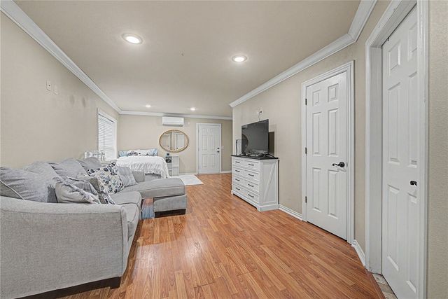 408 Willington Lane, Bentonville, AR 72712
