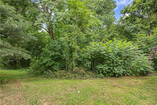 408 Willington Lane, Bentonville, AR 72712