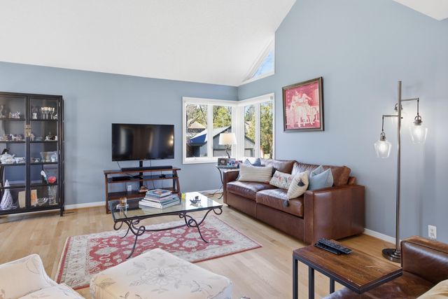 3795 Waldenwood Drive, Ann Arbor, MI 48105