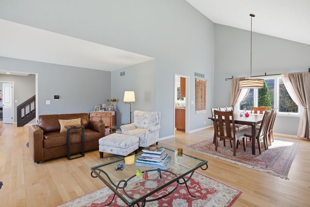 3795 Waldenwood Drive, Ann Arbor, MI 48105