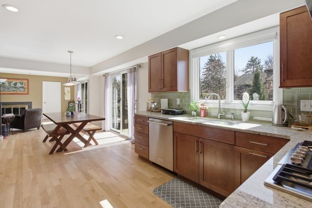 3795 Waldenwood Drive, Ann Arbor, MI 48105