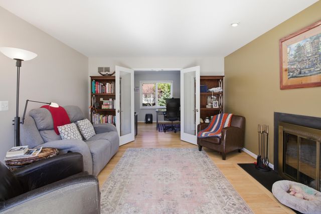 3795 Waldenwood Drive, Ann Arbor, MI 48105