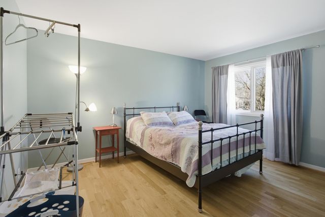 3795 Waldenwood Drive, Ann Arbor, MI 48105