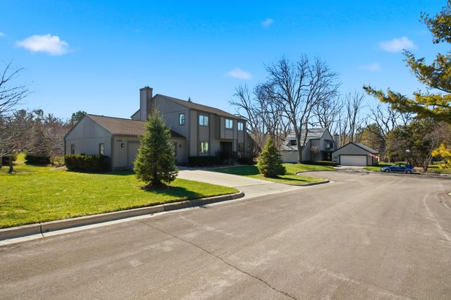 3795 Waldenwood Drive, Ann Arbor, MI 48105