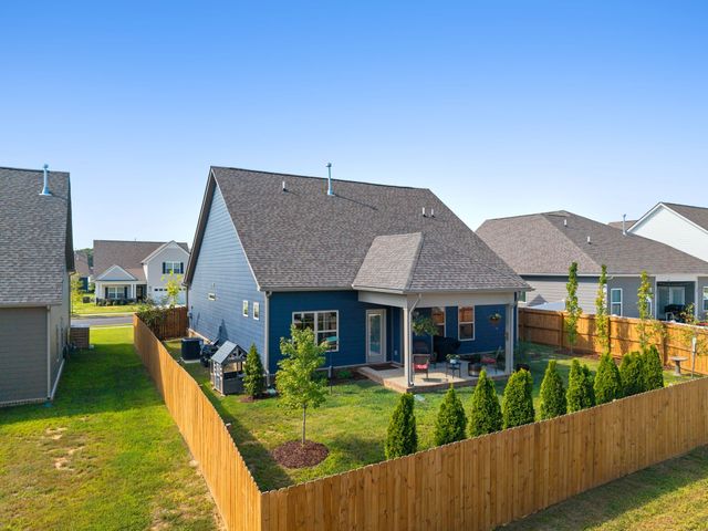 7014 Sully Ct, Fairview, TN 37062
