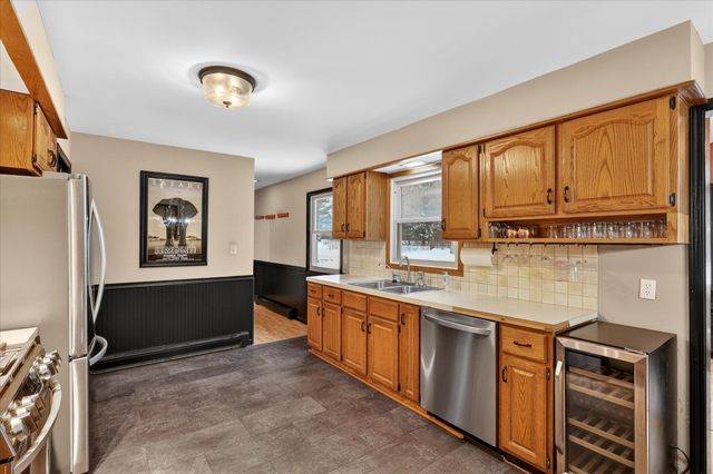 3312 Thornapple River Drive SE, Grand Rapids, MI 49546