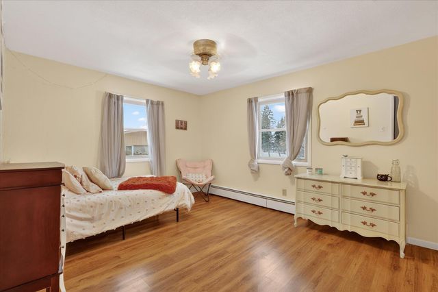 3312 Thornapple River Drive SE, Grand Rapids, MI 49546