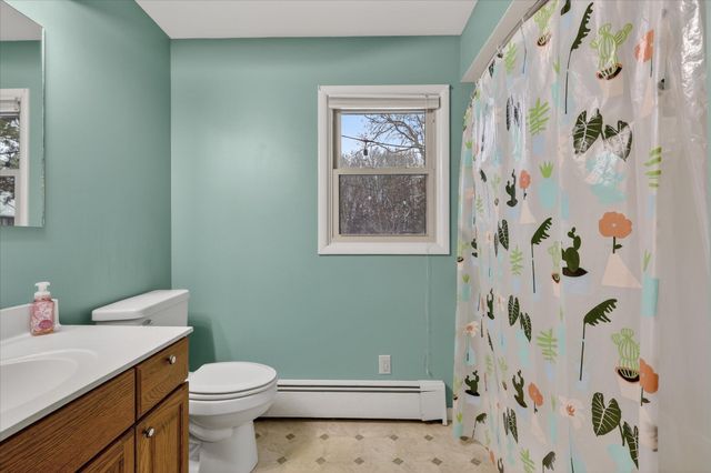 3312 Thornapple River Drive SE, Grand Rapids, MI 49546