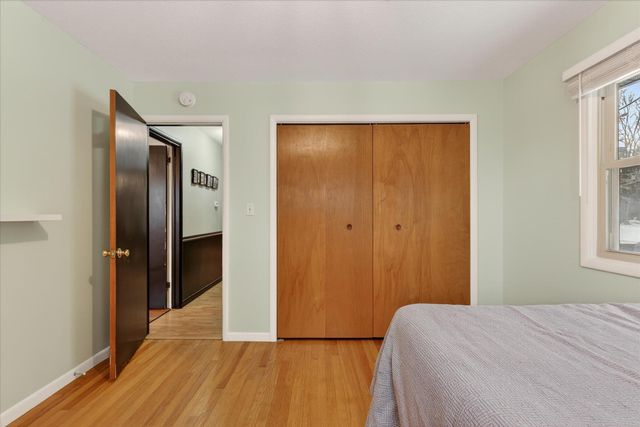 3312 Thornapple River Drive SE, Grand Rapids, MI 49546