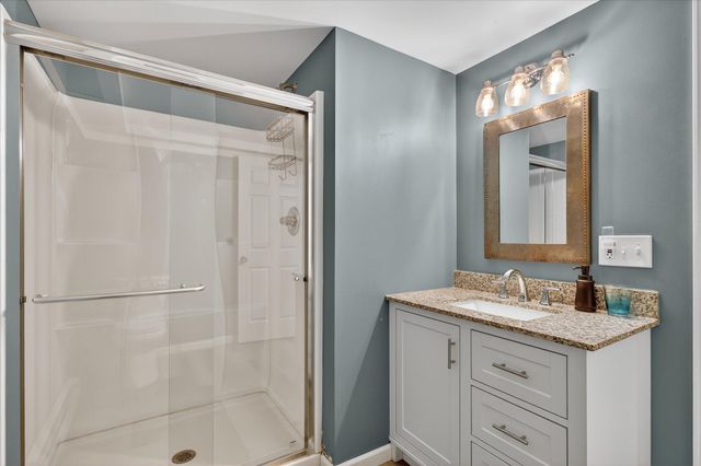 3312 Thornapple River Drive SE, Grand Rapids, MI 49546