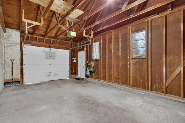 3312 Thornapple River Drive SE, Grand Rapids, MI 49546