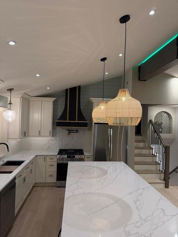 700 Florence Drive, Park Ridge, IL 60068