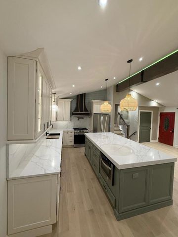 700 Florence Drive, Park Ridge, IL 60068