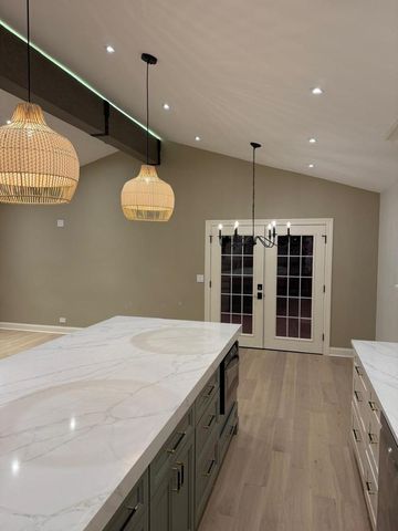 700 Florence Drive, Park Ridge, IL 60068