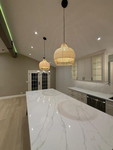 700 Florence Drive, Park Ridge, IL 60068