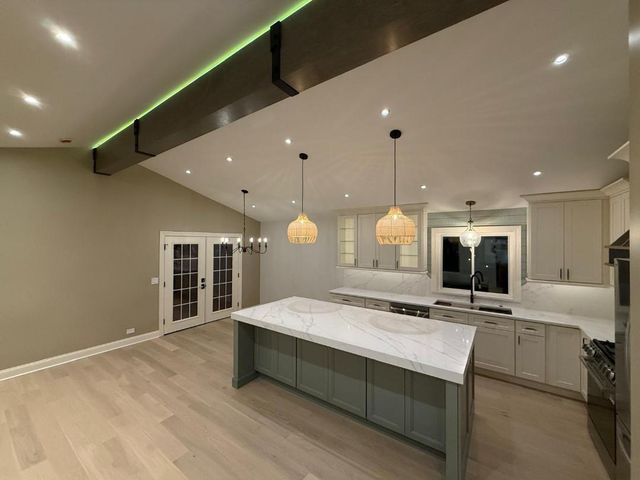 700 Florence Drive, Park Ridge, IL 60068