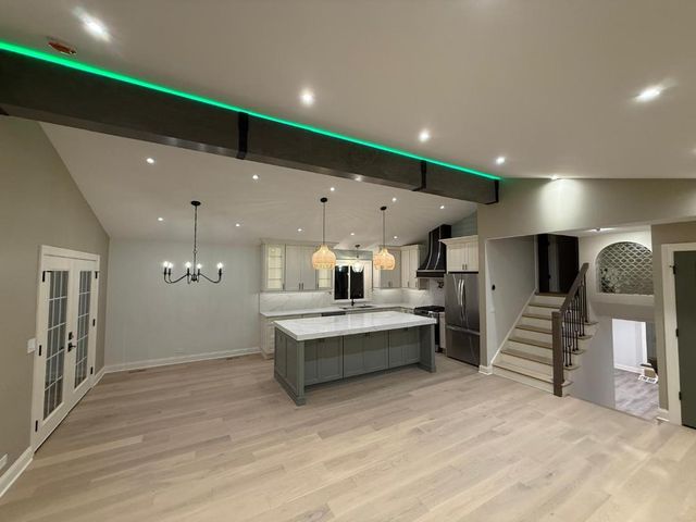 700 Florence Drive, Park Ridge, IL 60068