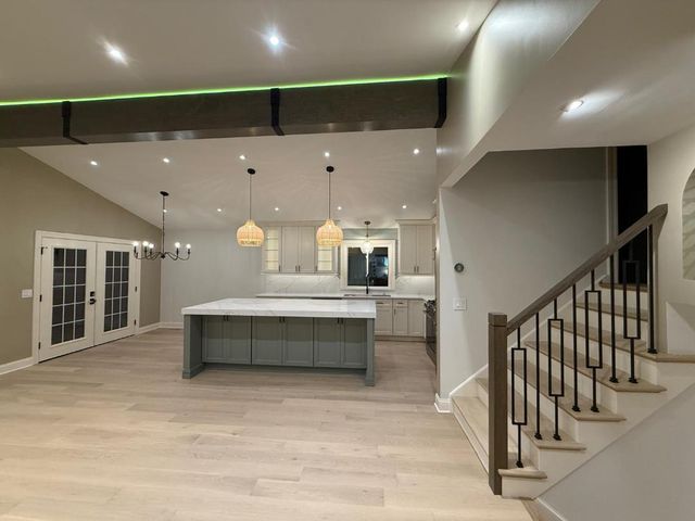 700 Florence Drive, Park Ridge, IL 60068