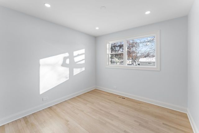 700 Florence Drive, Park Ridge, IL 60068