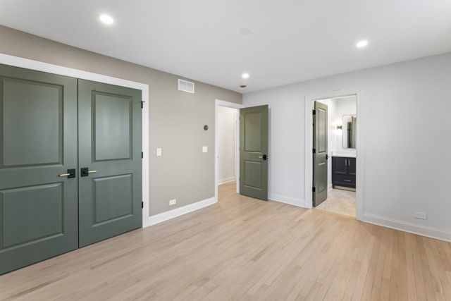 700 Florence Drive, Park Ridge, IL 60068