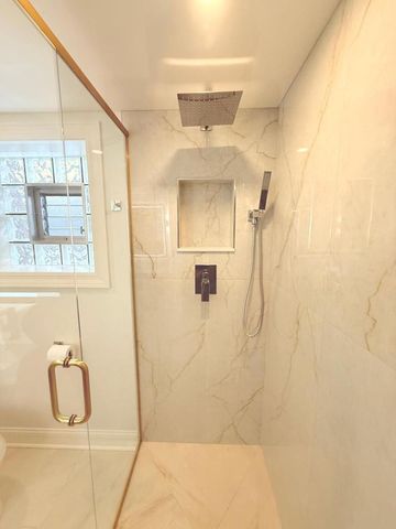 700 Florence Drive, Park Ridge, IL 60068