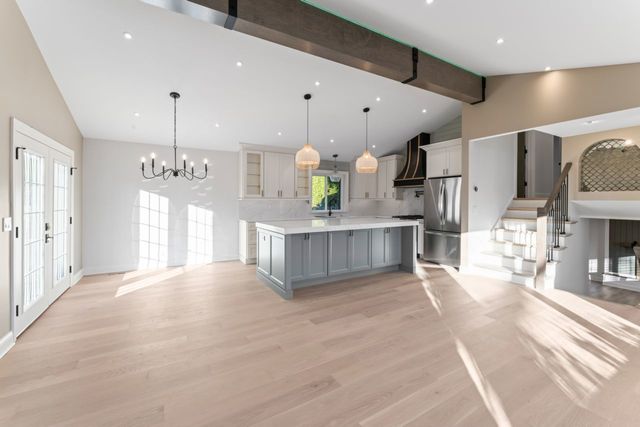 700 Florence Drive, Park Ridge, IL 60068