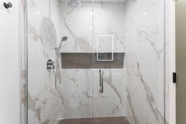 700 Florence Drive, Park Ridge, IL 60068