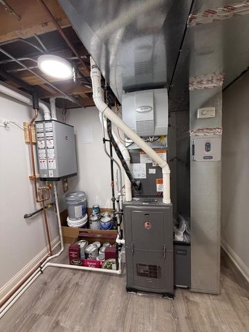 700 Florence Drive, Park Ridge, IL 60068