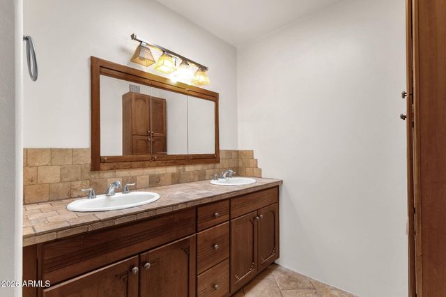 16445 N 29TH Drive, Phoenix, AZ 85053