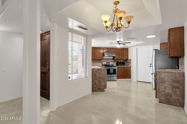 16445 N 29TH Drive, Phoenix, AZ 85053