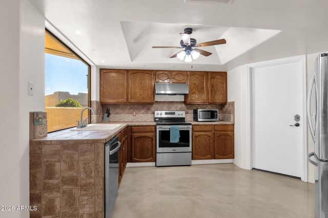 16445 N 29TH Drive, Phoenix, AZ 85053