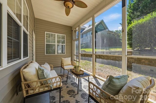 18810 Cloverstone Circle, Cornelius, NC 28031