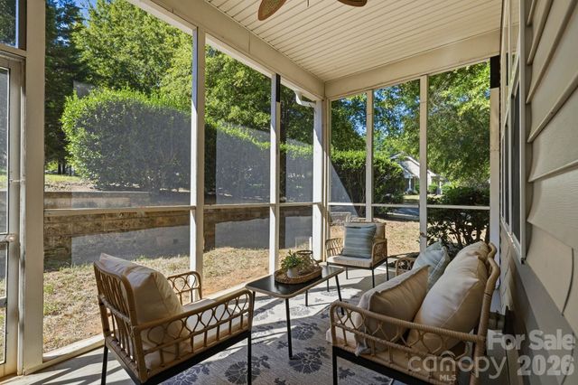 18810 Cloverstone Circle, Cornelius, NC 28031