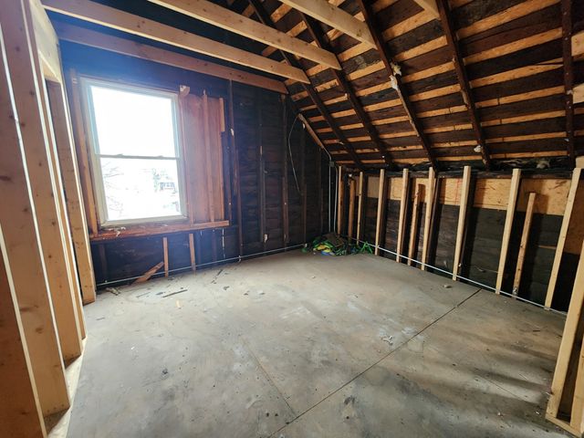 5733 S Wolcott Avenue, Chicago, IL 60636