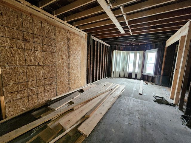 5733 S Wolcott Avenue, Chicago, IL 60636