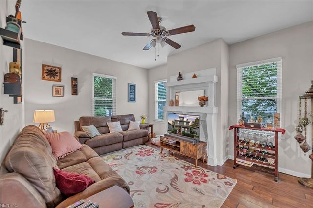 223 W 34th ST, Norfolk, VA 23504