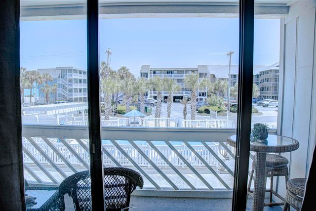 627 N Waccamaw Dr Unit 110, Murrells Inlet, SC 29576
