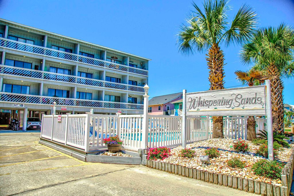 627 N Waccamaw Dr Unit 110, Murrells Inlet, SC 29576