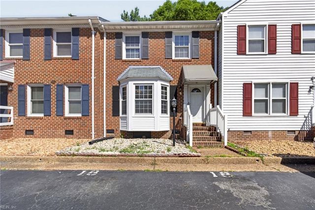 18 Colonies LNDG, Hampton, VA 23669