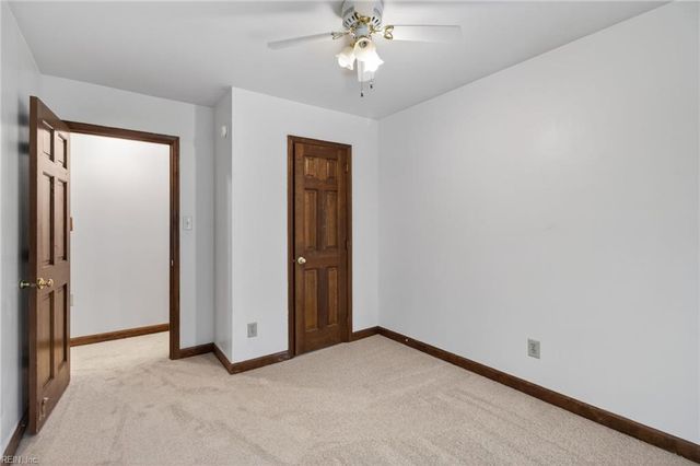 18 Colonies LNDG, Hampton, VA 23669