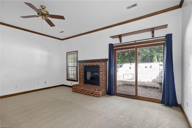 18 Colonies LNDG, Hampton, VA 23669