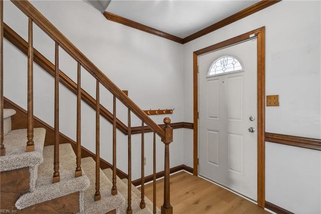 18 Colonies LNDG, Hampton, VA 23669