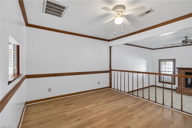 18 Colonies LNDG, Hampton, VA 23669