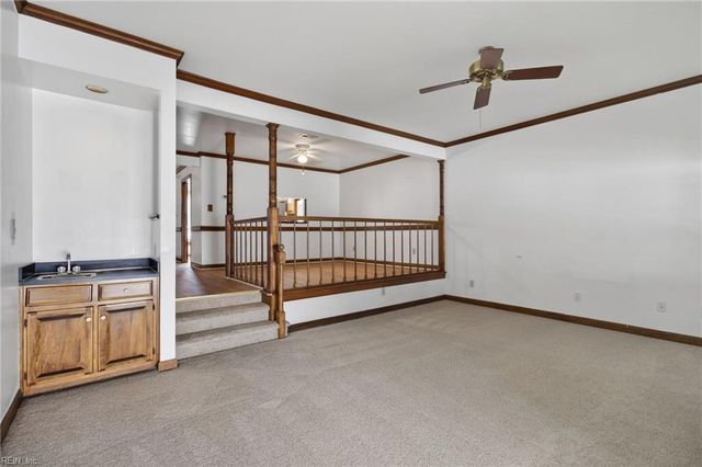 18 Colonies LNDG, Hampton, VA 23669