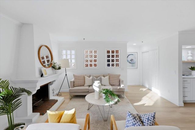 10165 Danube Dr, Cupertino, CA 95014